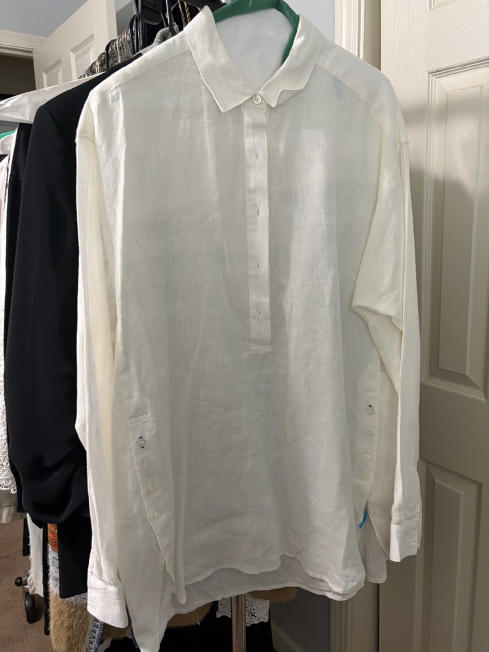 J. McLaughlin white half button up
